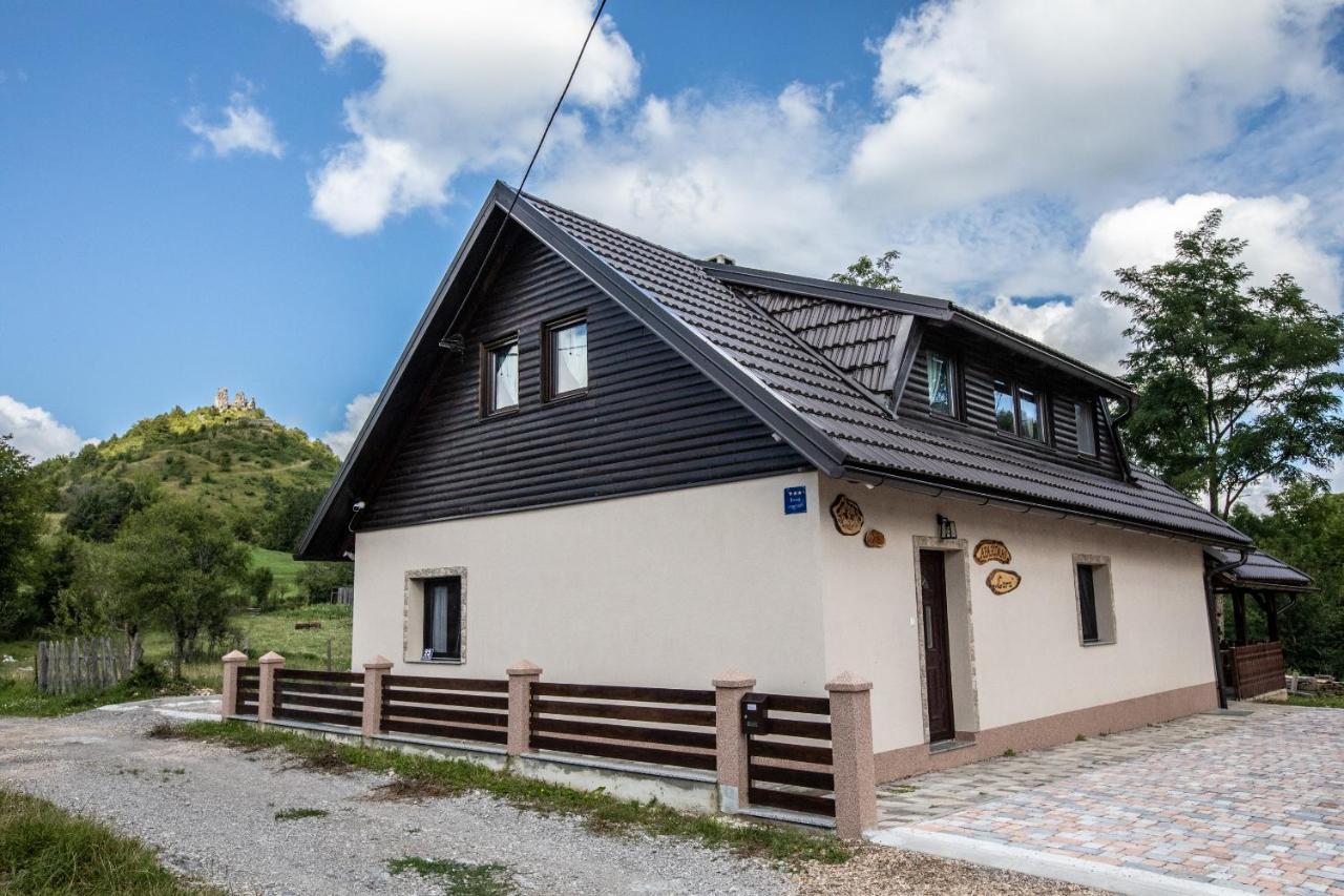 Apartmani Lara Modrus-Kuca Za Odmor Exteriér fotografie
