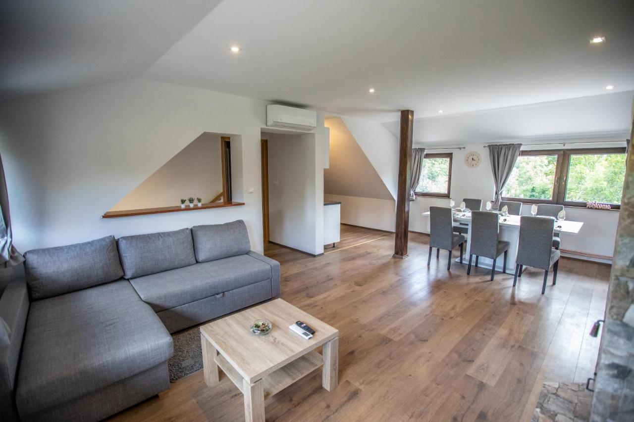 Apartmani Lara Modrus-Kuca Za Odmor Exteriér fotografie
